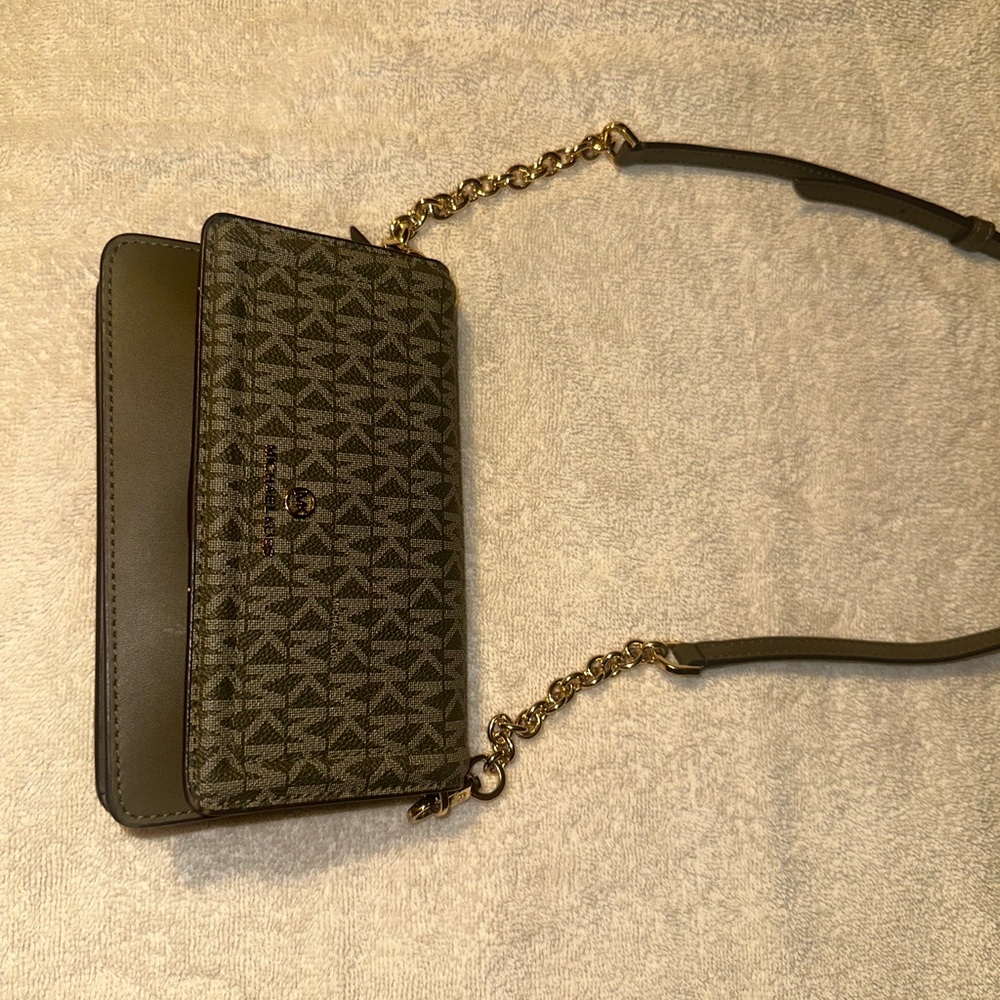 Stylish Olive Green Crossbody Bag